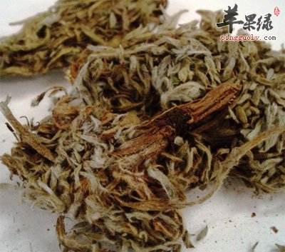 (先)以皂荚汤洗疬疡上令伤然后以汤洗之 汤冷更温洗可作三四度洗 隔日