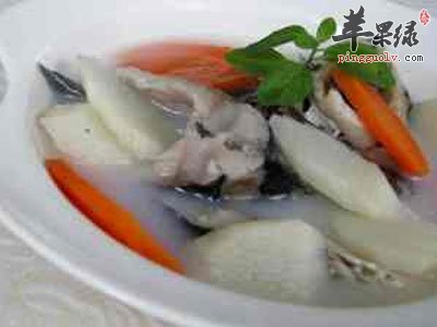 山药蒸鲫鱼.jpg
