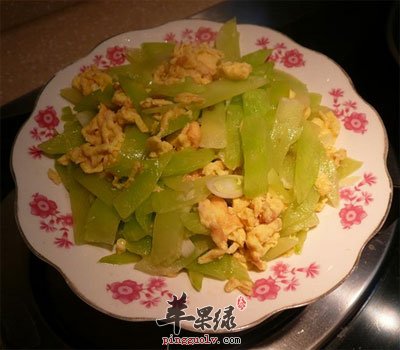 鹅蛋炒莴笋