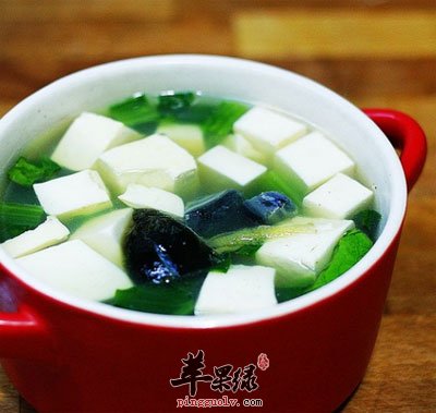 皮蛋豆腐汤