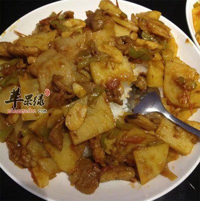 五花肉土豆片