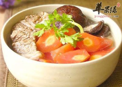 胡萝卜炖羊肉