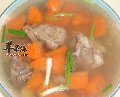 胡萝卜羊肉汤