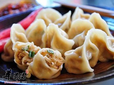 白萝卜牛肉水饺