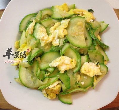 西葫芦炒鸡蛋