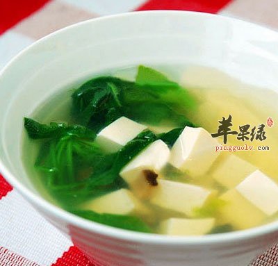 荠菜豆腐汤
