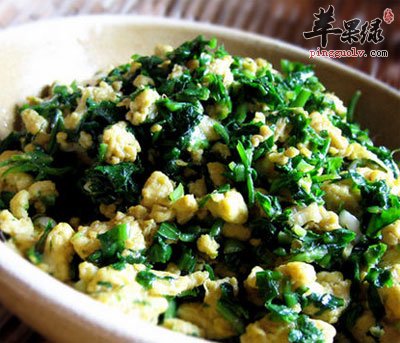 荠菜炒鸡蛋