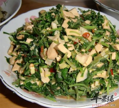 马兰头拌豆腐