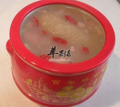 火腿竹荪汤
