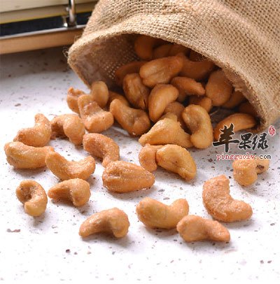 麻袋里的腰果