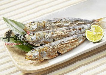 油炸沙丁鱼