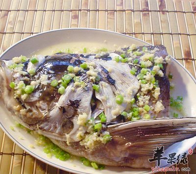 清蒸鱼头