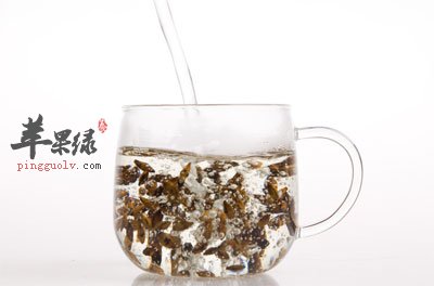 泡好的大麦茶.jpg