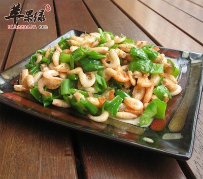 青椒炒河虾