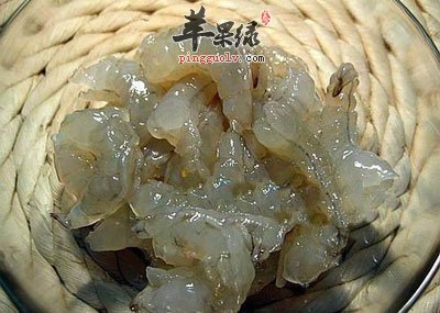 刚剥的虾仁