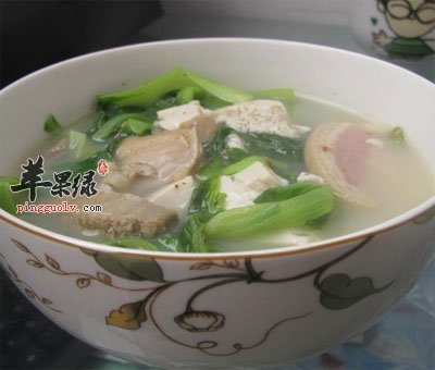 河蚌咸肉豆腐汤