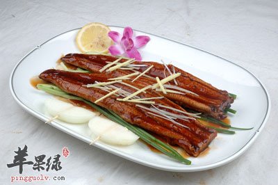 吃鳗鱼
