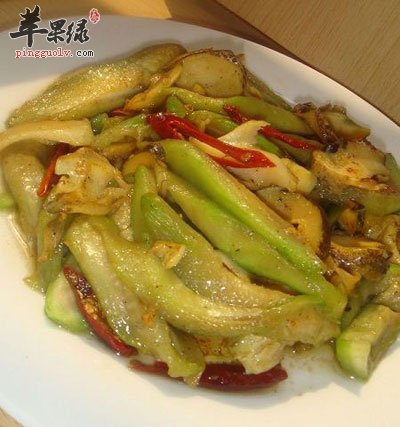 海螺片炒丝瓜