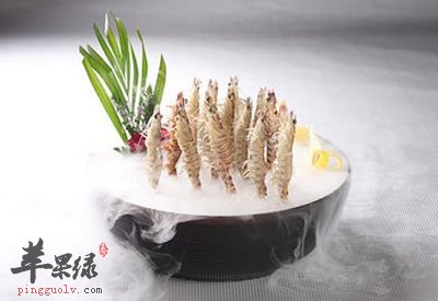站立的基围虾.jpg
