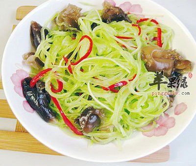粉皮拌莴笋