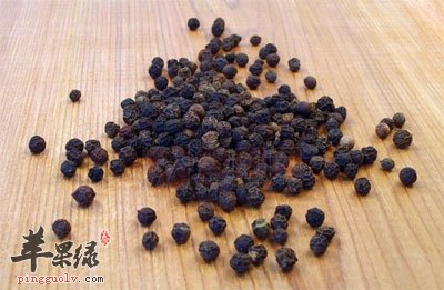 晒干的草果.jpg