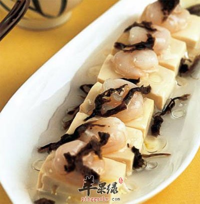 榄菜虾仁蒸豆腐