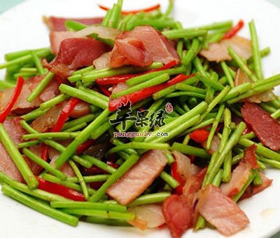 藜蒿炒腊肉