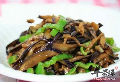 青椒炒茄丝