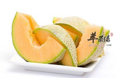 切开的哈密瓜.jpg