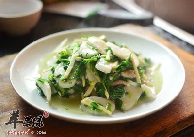 冬笋荠菜肉丝炒年糕.jpg