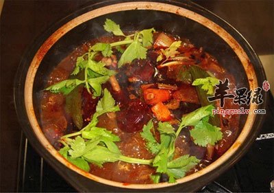 麻辣仔鸡火锅.jpg