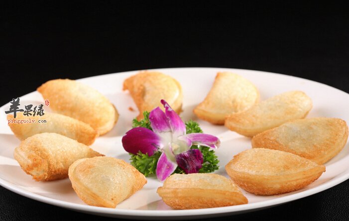 在家如何制作油炸冰淇淋_苹果绿