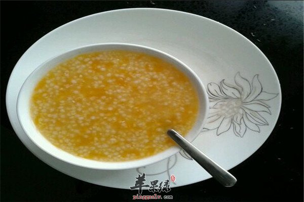 南瓜小米粥--降脂降压解毒清热