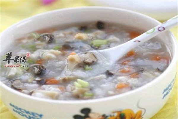 香菇西芹小米粥--降压健脾补虚