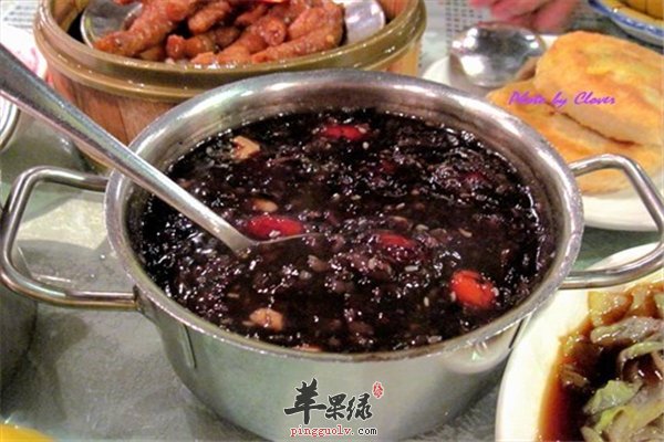 黑米瘦肉粥--增强食欲健脾养胃_苹果绿