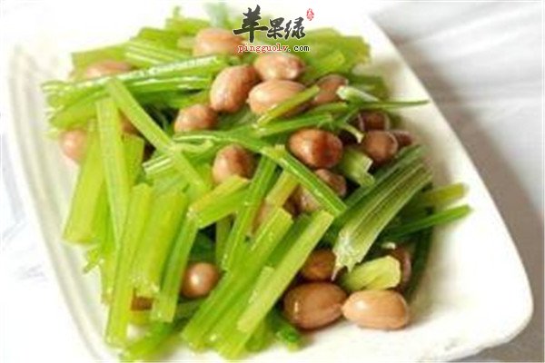花生仁拌芹菜--降压降脂调理神经_苹果绿