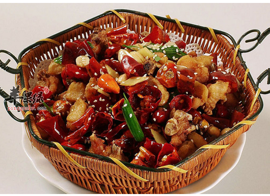 重庆辣子鸡是哪个地方的菜_重庆辣子鸡的营养