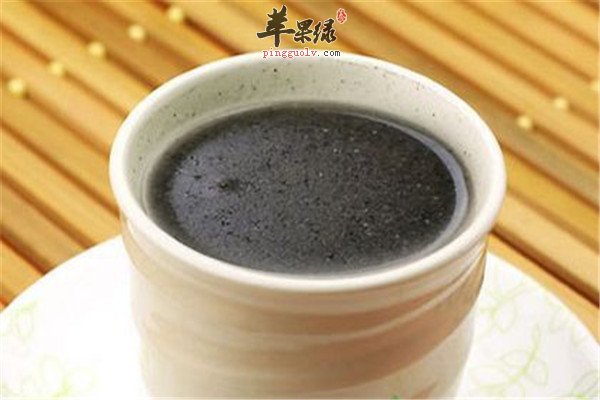 黑豆核桃冲牛奶1.jpg