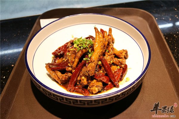 牛肉菠萝煲—补虚健脾开胃消食利尿