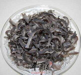 苹果绿 中药大全 功效与作用  水牛角的用法与用量 内服:煎汤,15-30g