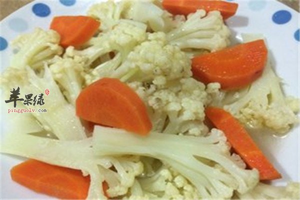 胡萝卜炒花菜—增强食欲清热通肠