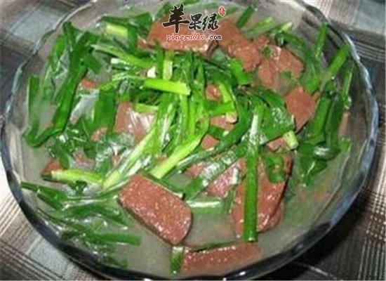 韭菜猪血汤—清热祛毒增进食欲