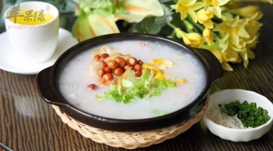 胃胀气的原因和治疗方法
