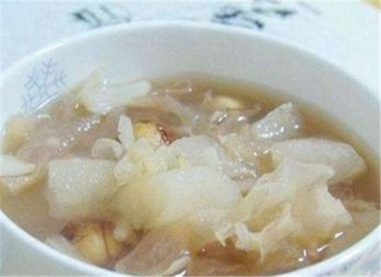冰糖哈密百合汤—生津润肺宁心去燥
