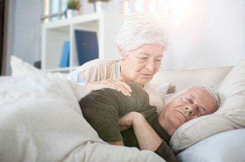 导致老人嗜睡的因素有哪些呢