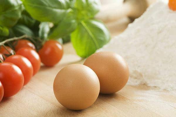 尿酸高能吃鸡蛋吗