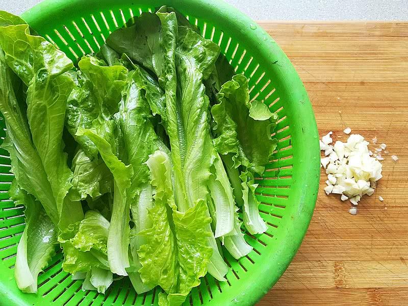 苹果绿 食材大全 生菜 3,春菜中含有比较丰富的氟元素,这对于一些牙齿