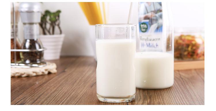 如何判断过期牛奶