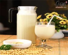 美容减肥新方法 常喝豆浆好处多