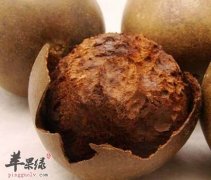 棕黄色的罗汉果泡水喝的方法和功效